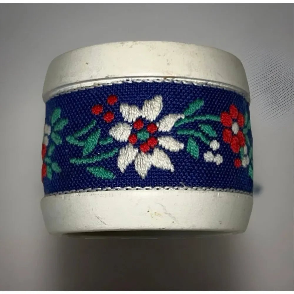 Swedish Tradera Eric Dalmas Napkin Ring, Wood Floral